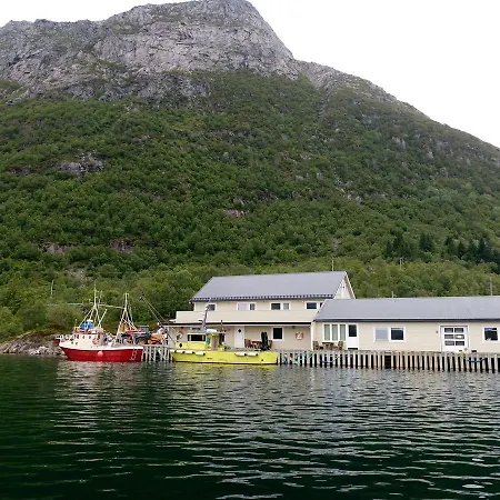 Gospodarstwo wiejskie For Guests Svolvær